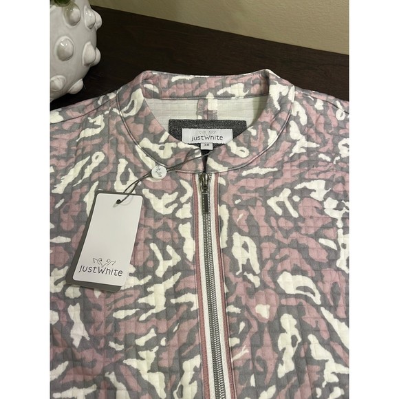 Just White Quilted Print Jacket NWT - Picture 4 of 8